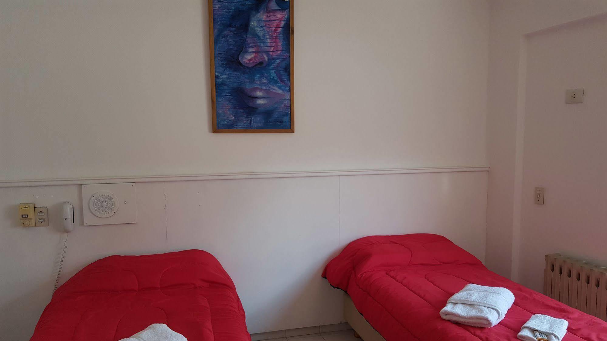 Отель Cels Andins Мендоса Экстерьер фото